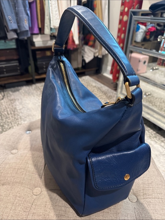 Yves Saint Laurent Handbags - Yves Saint Laurent Navy Blue Leather Shoulder Bag